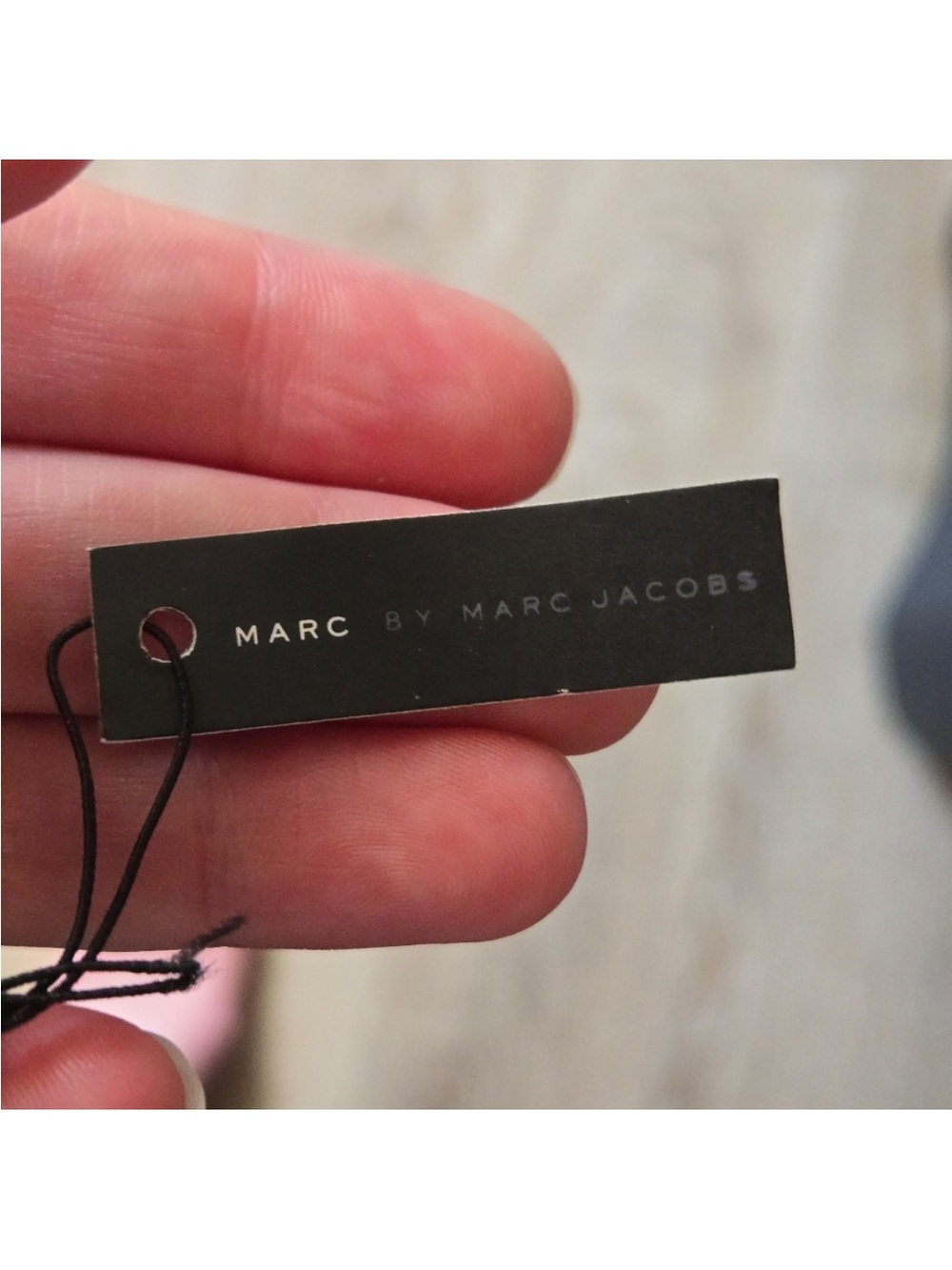 Marc Jacobs Black Silicone Link ID Bracelet - Picture 2 of 3
